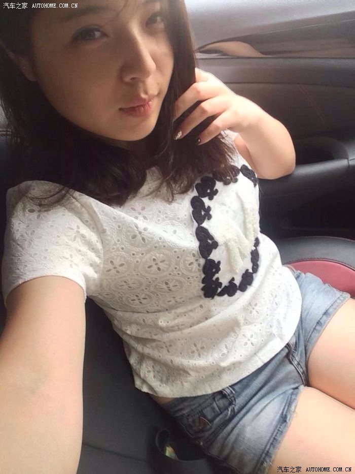 朋友在我车自拍发朋友圈,有人竟然留言问是不是玛莎拉帝