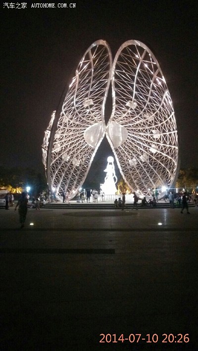 蚌埠肯定离不开河蚌,象征性建筑