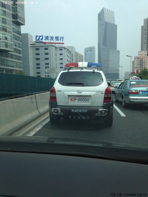 【图】0号警车在路上_上海论坛_汽车之家论坛