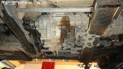 图 一年h5,分动箱漏油,请教怎么办