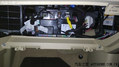 胖五自动玻璃升降器安装分享_荣威550论坛_手机汽车之家