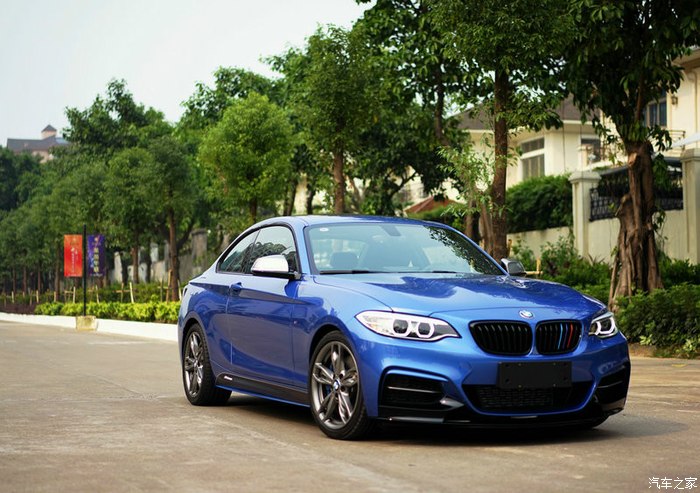 【图】235i 改装黑色 m performance 套件_宝马2系论坛_汽车之家论坛