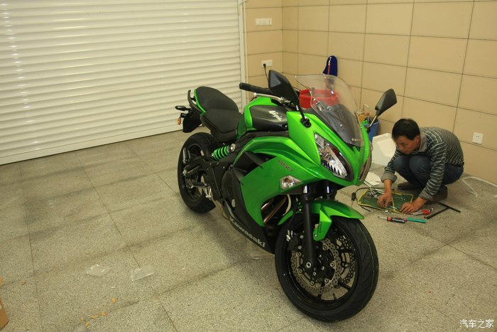 川崎忍者ninja650,川崎ninja650 湖南省第一辆大贸川崎ninja650 2014.10.27提车!(2015款)