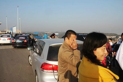 【洛阳车友会】下乡送温暖助教摘苹果大型自驾