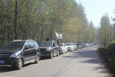 【洛阳车友会】下乡送温暖助教摘苹果大型自驾