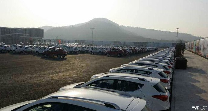 新车初驶时的忌讳!