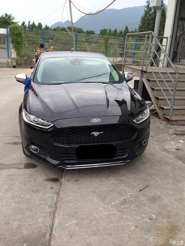 【图】蒙迪欧 新野马中网,第一代换第三代对比