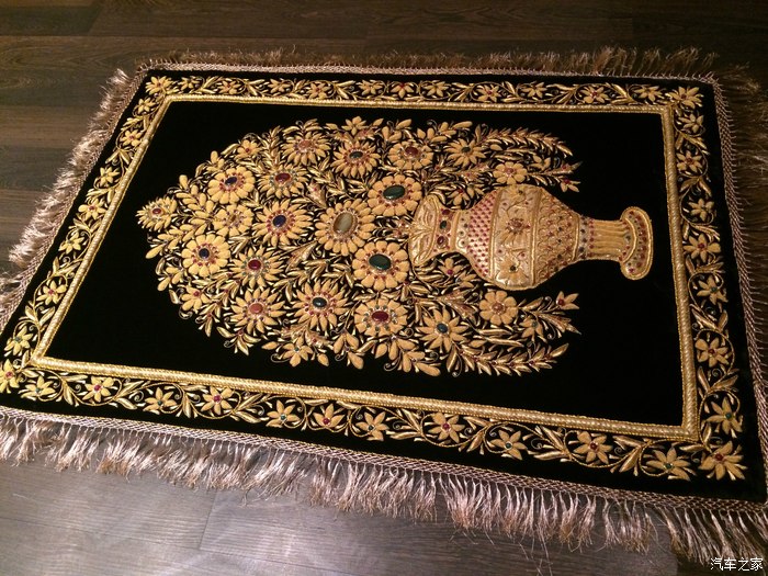 参观阿拉伯挂毯工艺品博物馆(里面不允许拍照,手机偷拍)
