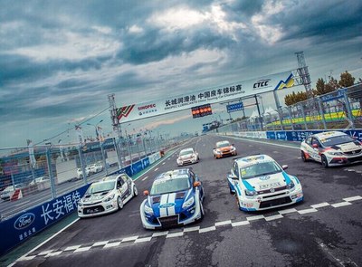 欲成为职业赛车手的青骚年们,咱们看完这个视