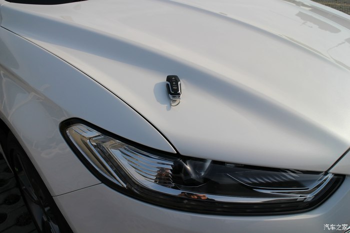 梦无止境--新蒙迪欧240P豪运珍珠白提车作业!