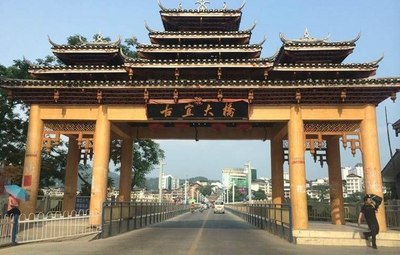 上次看完宝版的广西自驾游记,于是放暑假前准