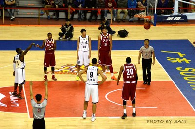 CBA东莞篮球馆(东风日产文体中心)一游_广东