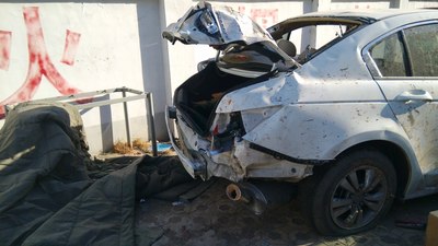 去4S看自己车的同时,发来报废雅阁无码图