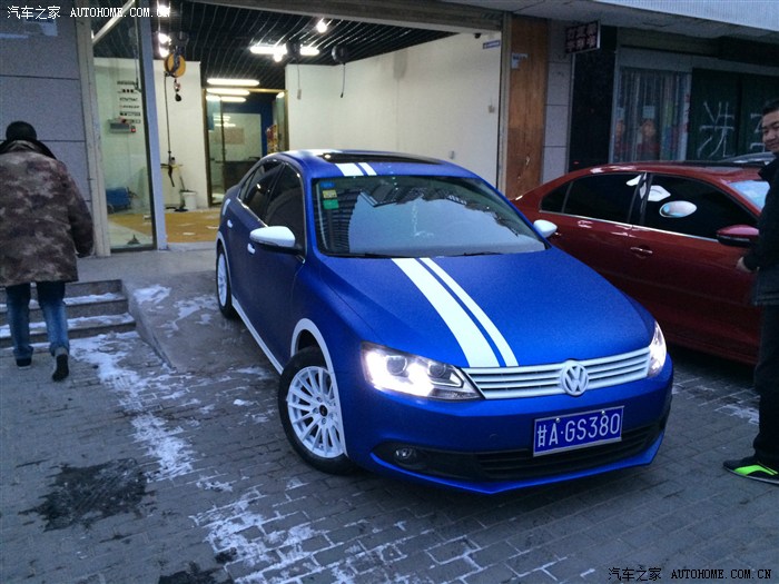 (更新二次改装效果图)兰州新速腾车友会首辆金属蓝配哑光白拉花