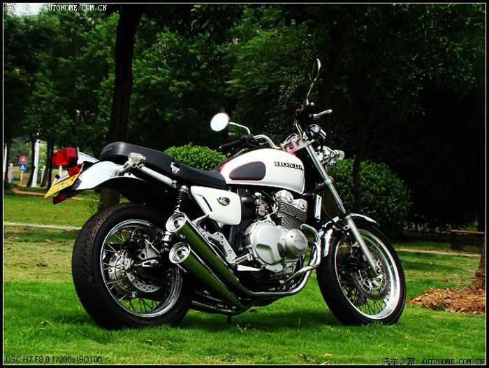 【图】本田CB400FOUR和CB400SS棍王了解的大神来给指点!_摩托车论坛_汽车之家论坛