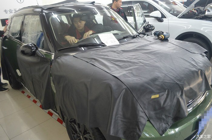 【图】MINI丛林绿&&老白双桥店&&贴膜 直