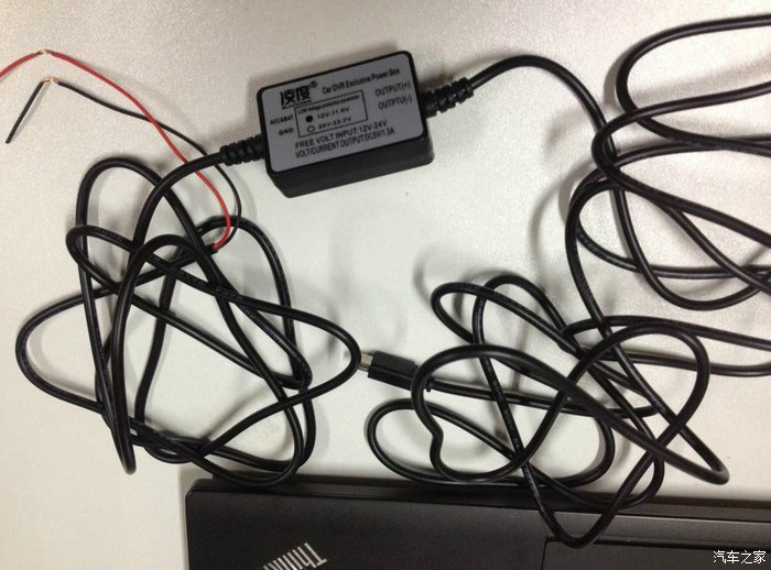 请教一下各位行车记录仪怎样走线的啊?