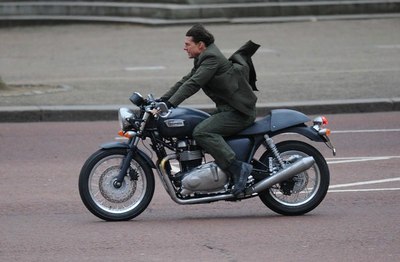 英国复古咖啡骑士 凯旋摩托车 【TRIUMPH Thruxton T900 】_摩托车论坛_手机汽车之家