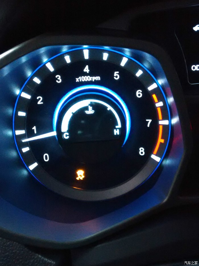 抬头显示器hud 500_33520890-4422-ehkt-lh6c-n203an58kgld.jpg