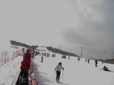 青岛翼神车友快乐自驾一日游------胶南藏马山滑雪圆满成功结束