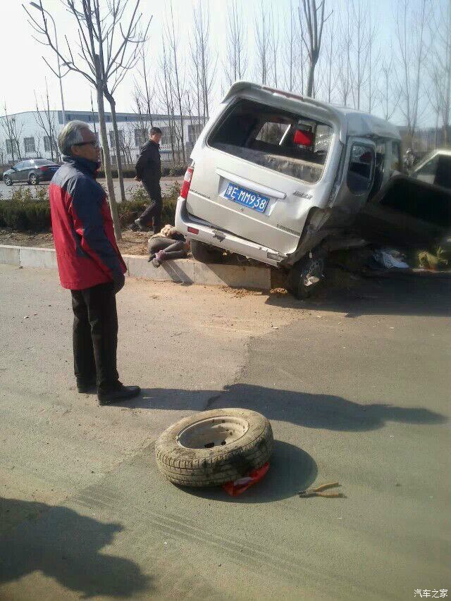 【图】车祸现场照片,望大家引以为戒_科鲁兹论