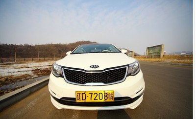 请问各位,这种类似教练车的牌子是什么鬼_贵州