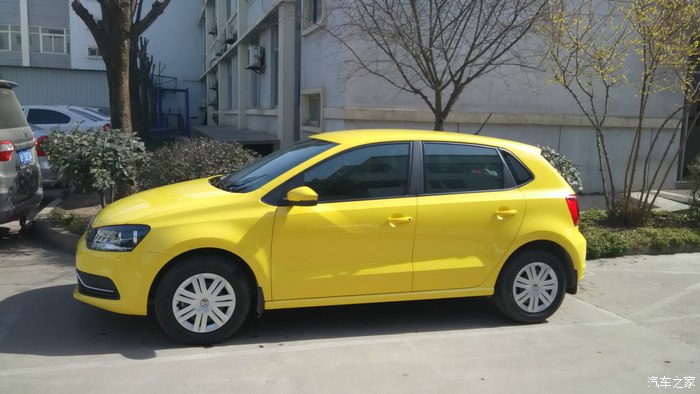 【图】大家觉得黄色的Polo车好看吗?_POLO论坛_汽车之家论坛
