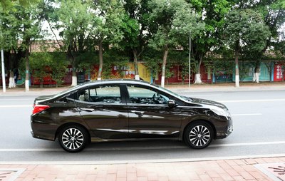 【我与凌派的故事】油耗5.2升 分享我的凌派摩卡金自豪版 95张图