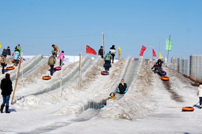 【随拍】春节畅游沈阳丁香湖冰雪节