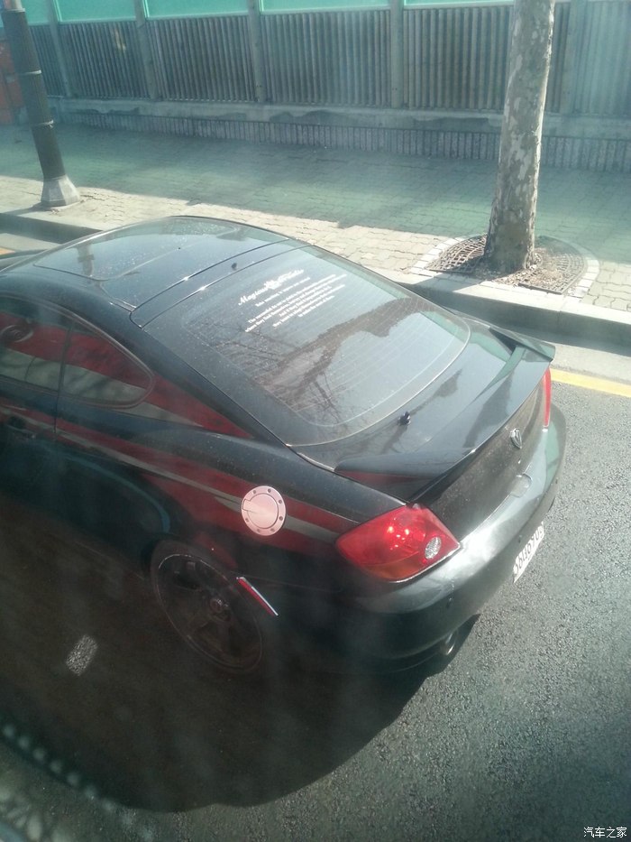 【图】韩国旅游拍到的 猜下是什么车_迈锐宝论