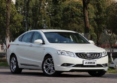 博瑞的抬头显示比凯迪拉克等车的还好,有图有