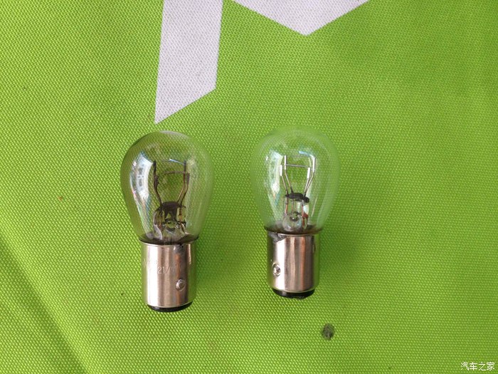 【图】自己动手换蛋蛋刹车灯泡。_比亚迪F0论