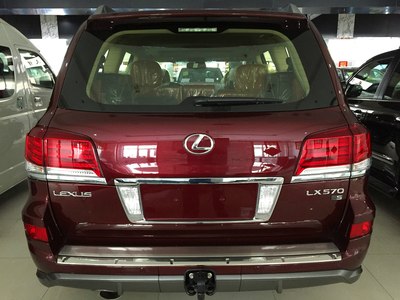 2015款雷克萨斯lx570中东版,星光红外观,实拍图片,不喜勿喷!