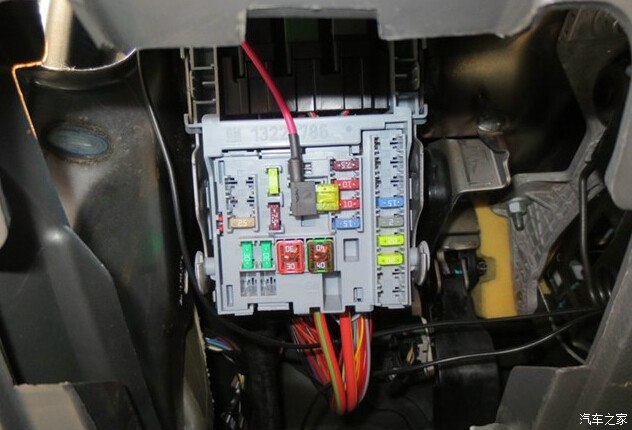 不破坏原电线电路,15经典款科鲁兹diy倒车影像!申请加精