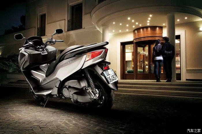 【图】全球250CC踏板车的标杆,本田造!