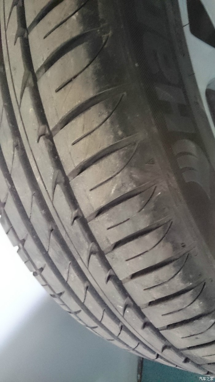 【图】韩泰K115万途仕轮胎加轮毂 205 55 16