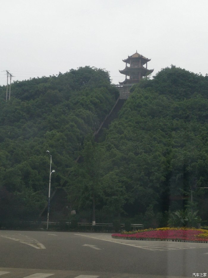 重庆荣昌万灵古镇螺罐山风景区一日游