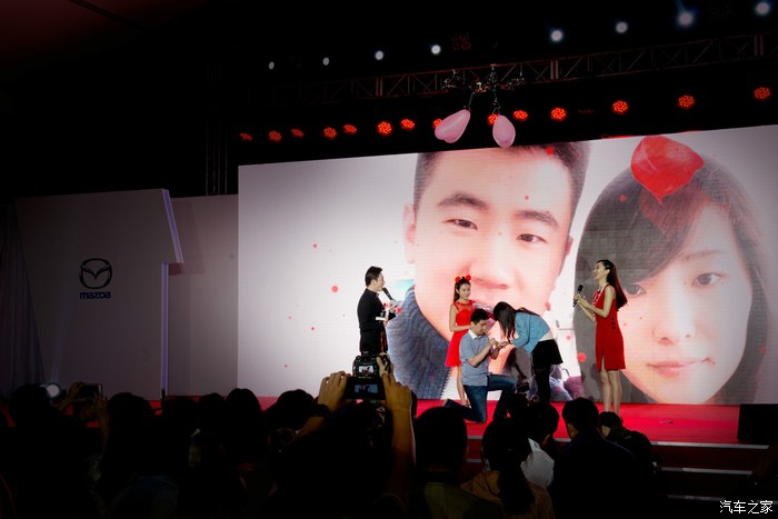 光头笨笨记录昂克赛纳周年庆典高清图片