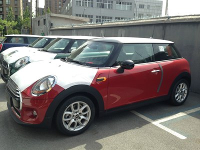 明天提车啦!济南的<em>兄弟姐妹</em>留<em>微信</em>,我们自己建