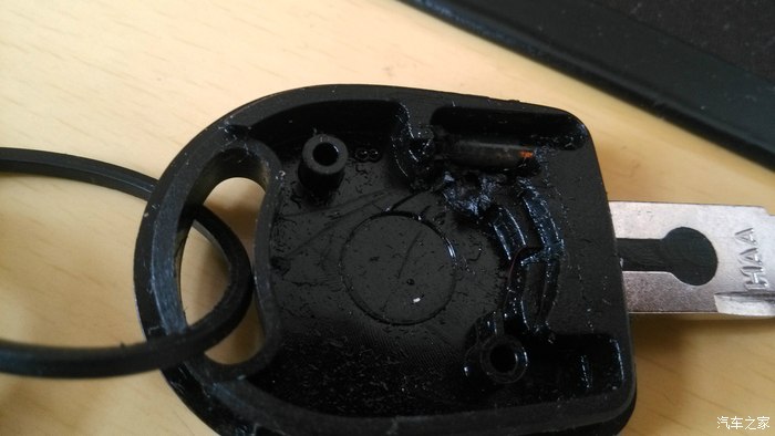 【图】新桑塔纳备用钥匙改原装遥控钥匙,内附