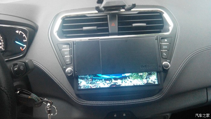 【图】福睿斯导航在阳光下看不清?解决方案来