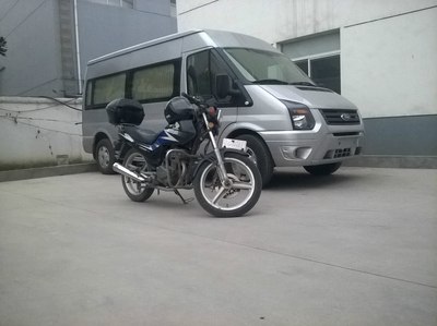 03年的嘉陵本田双缸CB125-X