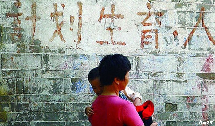 香港人口问题_人口数据出炉,细看香港的人口危机(3)