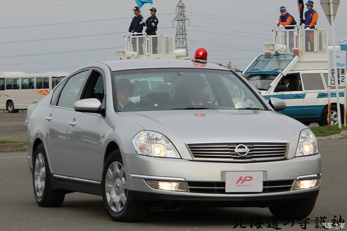 第一第二代天籁警车