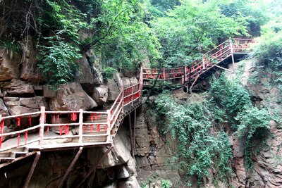 河南新密的好风光——伏羲山大峡谷