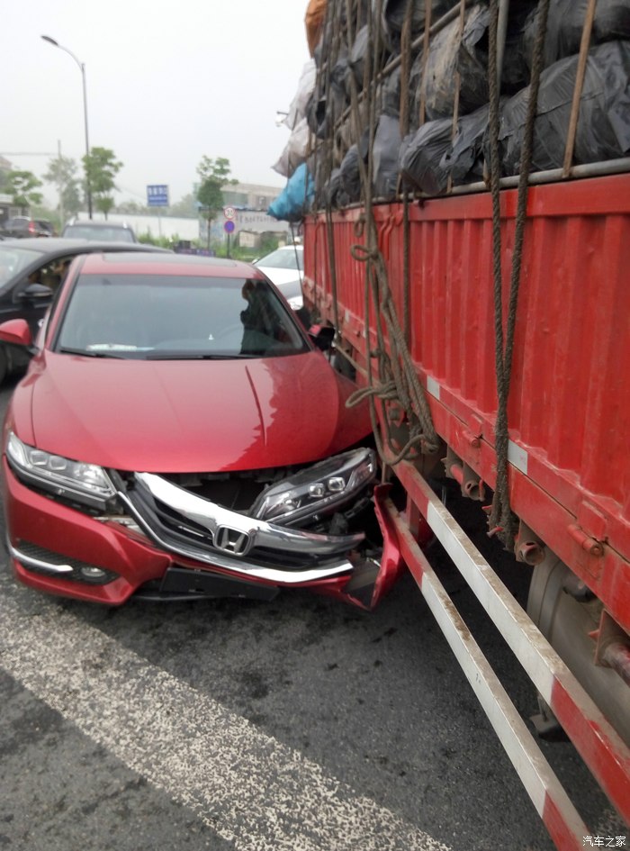 【图】新车被打脸。被迫认全责。