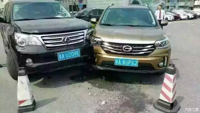 【图】传祺gs4首撞_传祺GS4论坛_汽车之家论坛