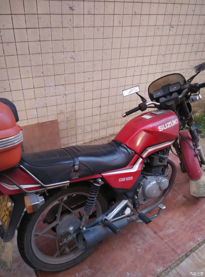 【图】送上破处照,路边停车就有这风险。附送