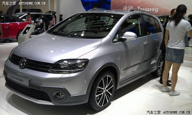 【直播完毕】视觉盛宴17届深港澳汽车展10号现场报道