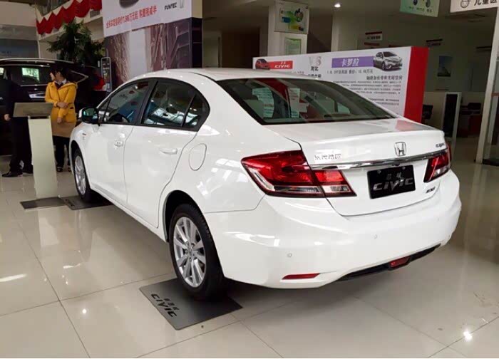 【图】9.5代思域,早上没有打火前第一脚刹车硬,很难踩下去!